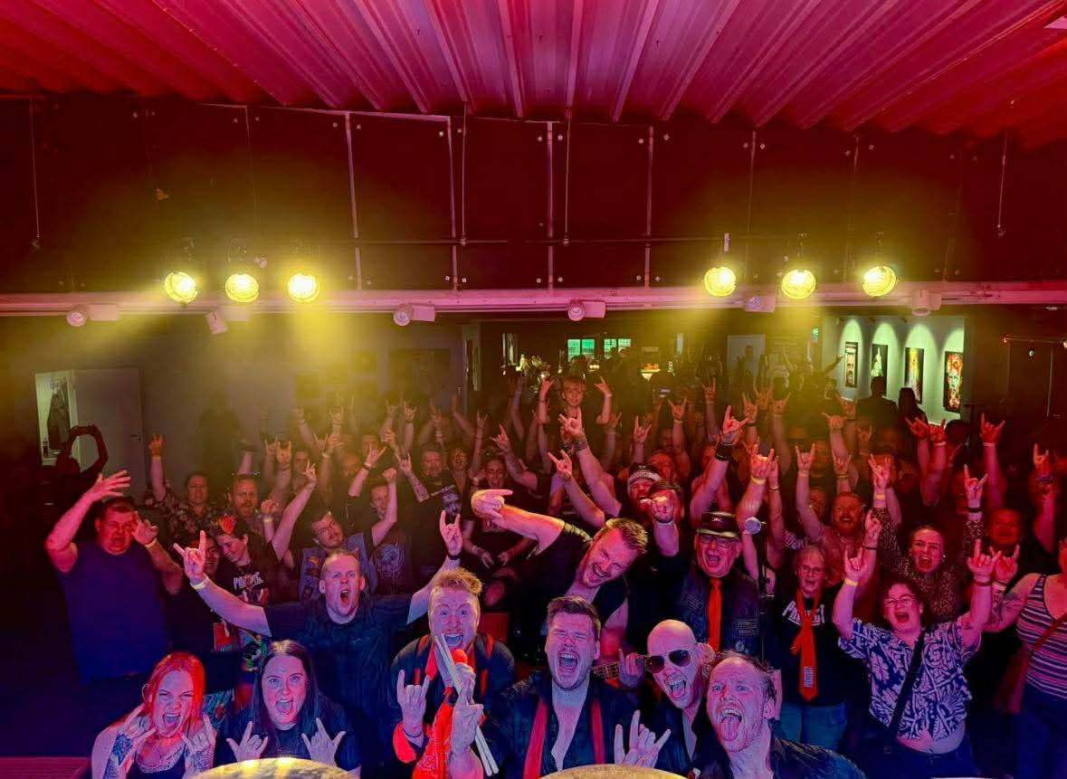En av de mange vellykkede konserter som har vært på Havna Scene.
Bandet Prospect som leverer gang på gang. Energisk band som virkelig tar publikum opp til store høyder.